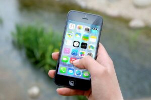 Iphone holding